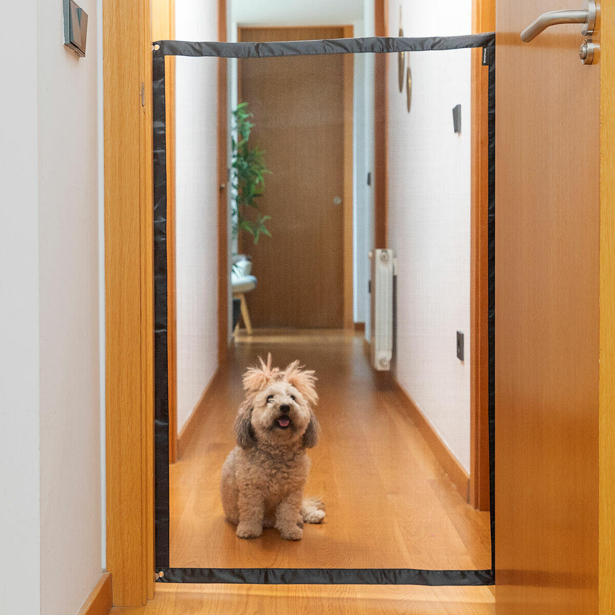 Red de Seguridad para Mascotas con Colgadores Adhesivos 3M – Barrera de Protección